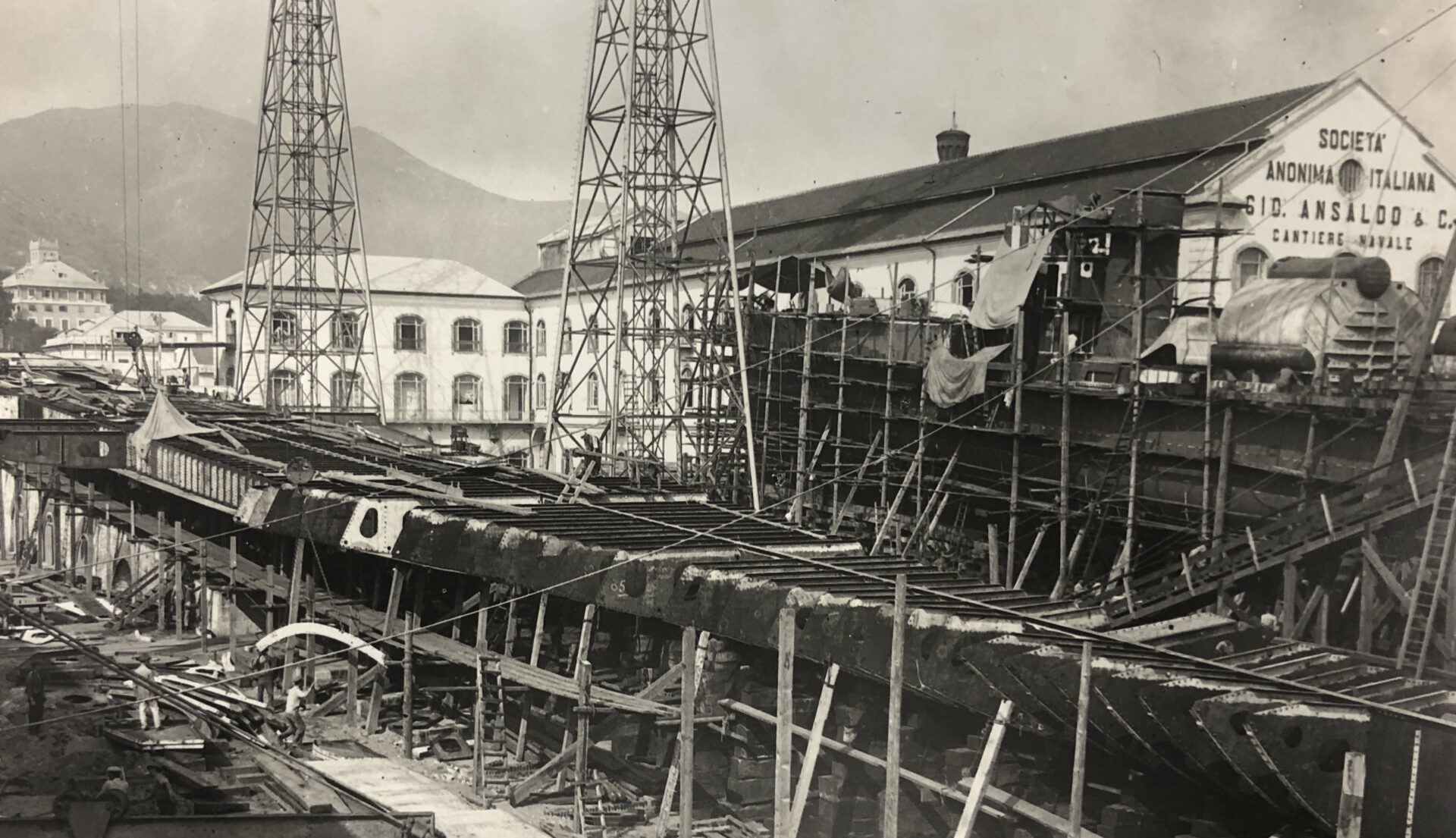 Duilio in costruzione
FONTE: Fondazione Ansaldo