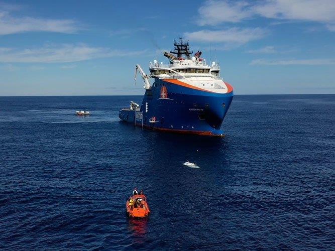 ricerca Titanic - nave appoggio fonte oceangate expeditions