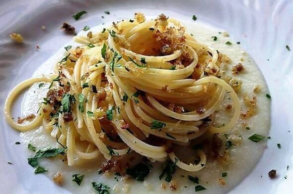 Spaghetti crema di acciughe Sommariva