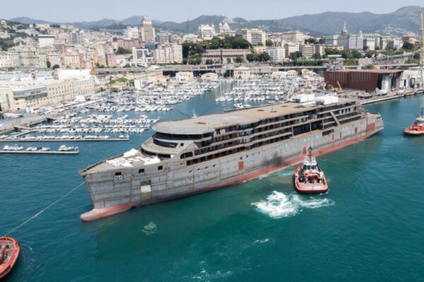 Seabourn Pursuit a Genova