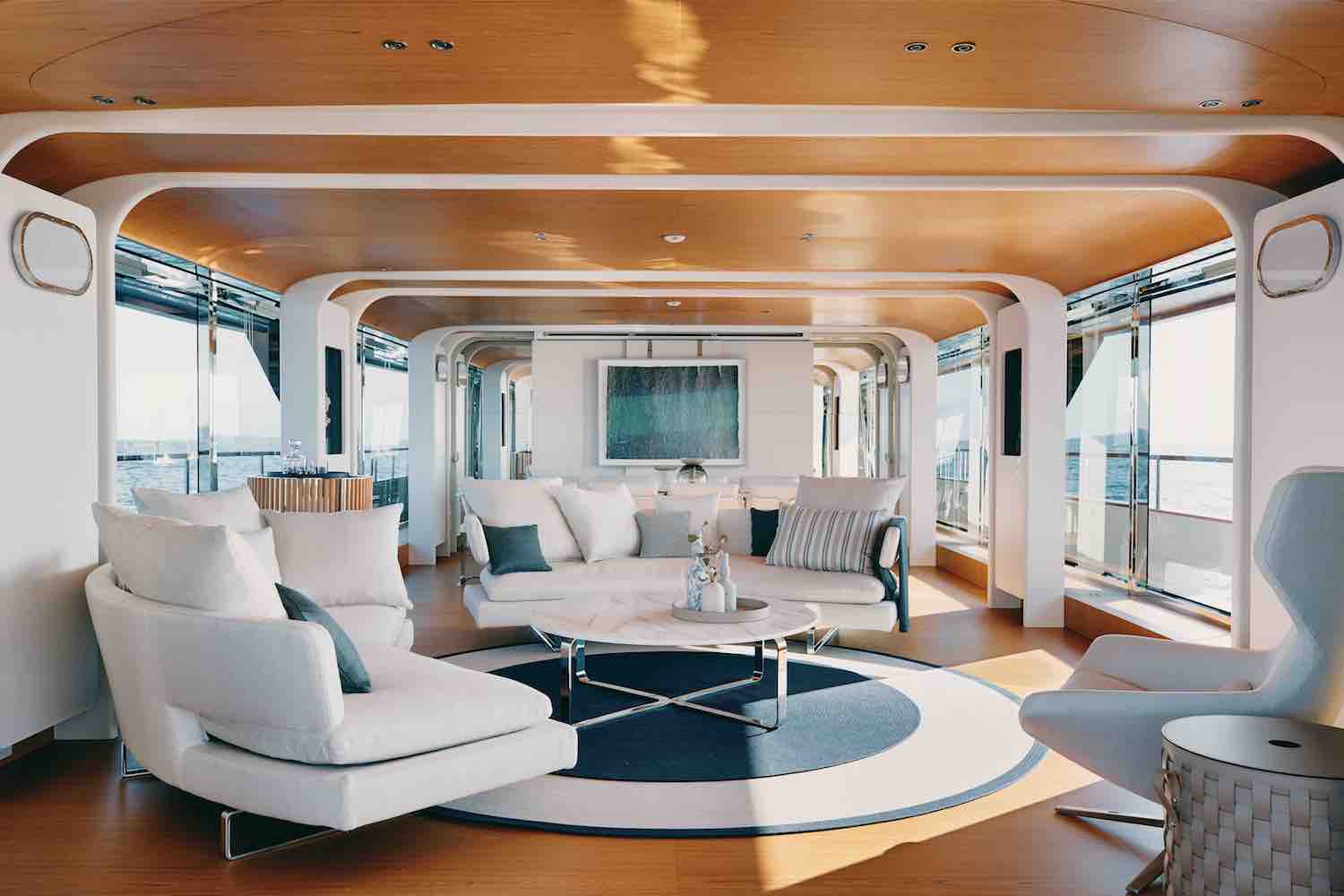 Motopanfilo 37M Benetti Lower Deck_Beach ClubMain Saloon