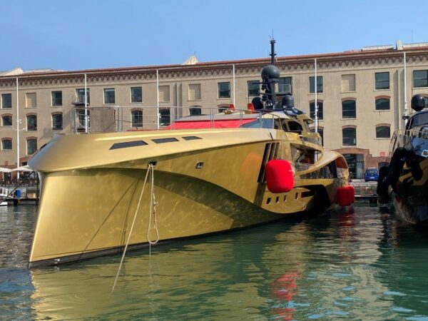 megayacht Khalilah