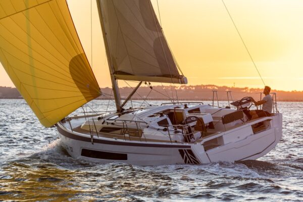 Dufour 37