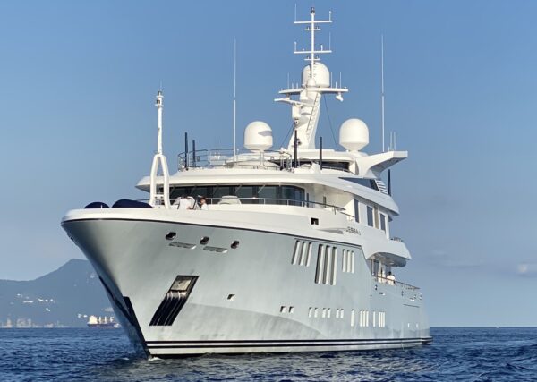 Il megayacht Odessa II a Genova