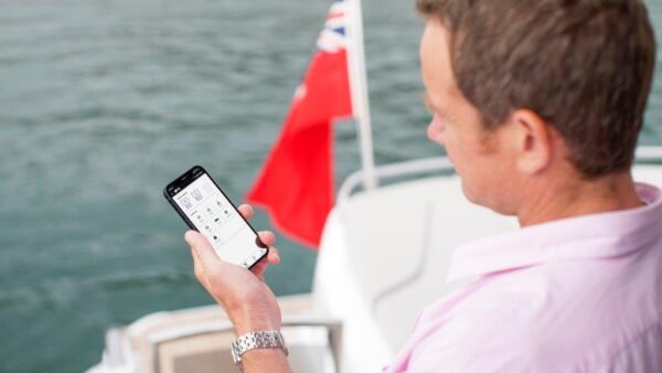 Raymarine presenta al Salone Nautico di Genova il nuovo YachtSense Ecosystem