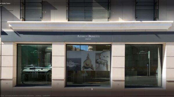 V Marine France passa a RCMarine la distribuzione di Azimut in Francia
