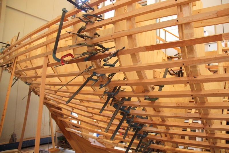 Barca in legno in costruzione, foto P.Maccione