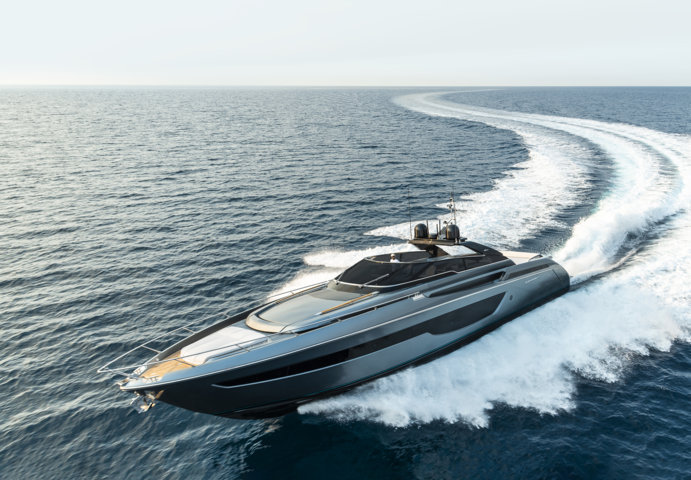 Riva 76’ Bahamas Super