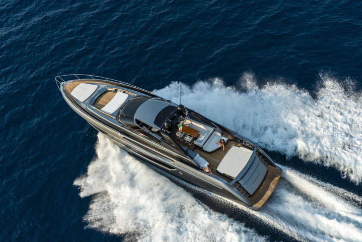 Riva 76’ Bahamas Super