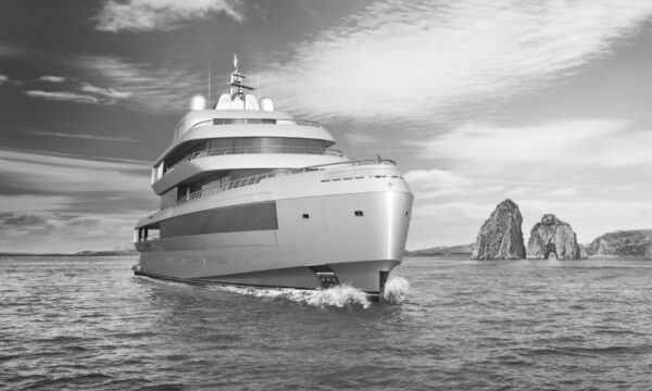 admiral 72 metri armani