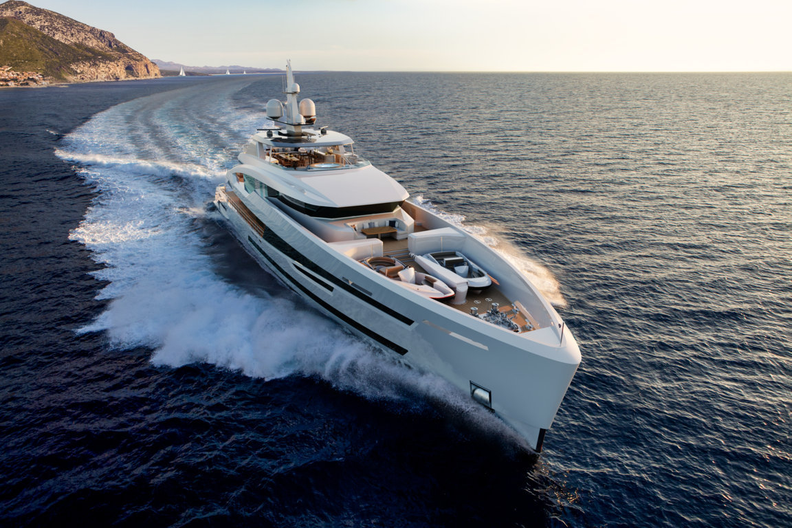 Akira Heesen Yachts