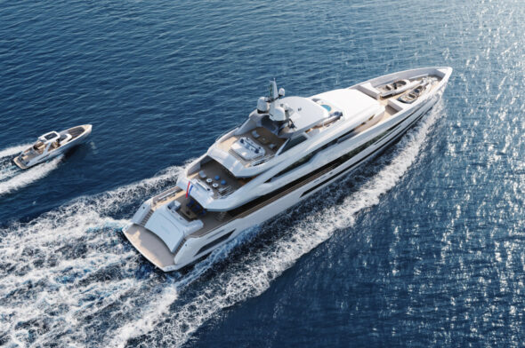 Akira Heesen Yachts