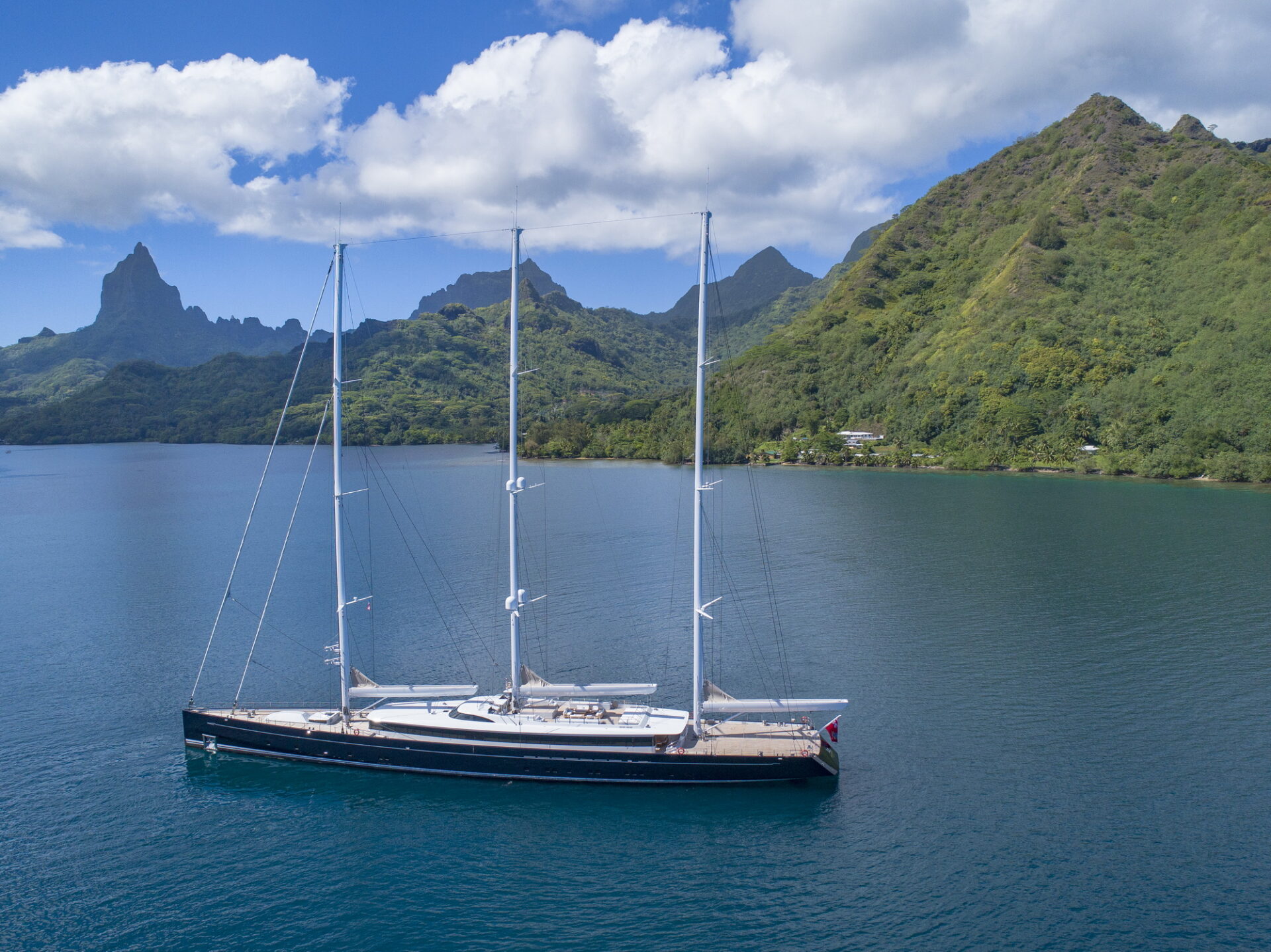 Royal Huisman Sea Eagle II foto Tim Mc Kenna