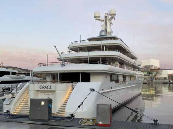 superyacht Grace