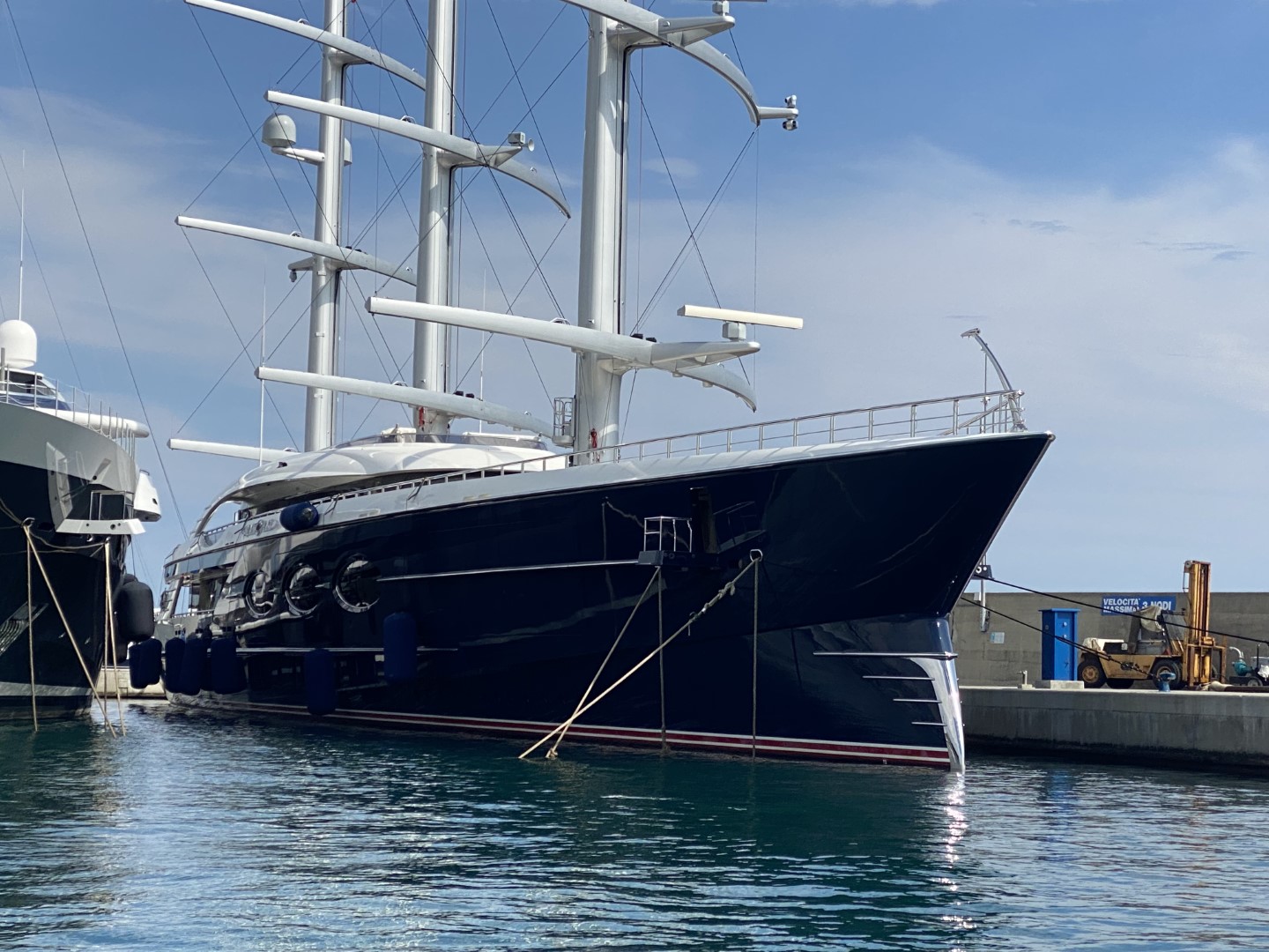 mega yacht black pearl