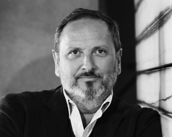 Ep. 4 – Il designer di superyacht Luca Dini: “Sono partito da zero, nella camera di casa mia. Ora siamo in 60”