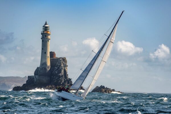 Rolex Fastnet 2023: gli italiani favoriti tra i Class 40
