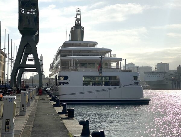 superyacht rising sun a genova