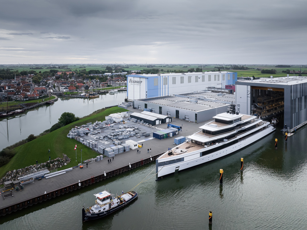 Feadship Project 1011