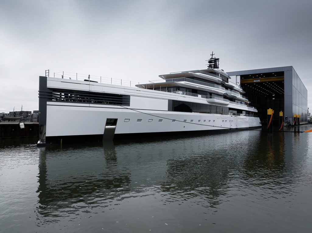 Feadship Project 1011