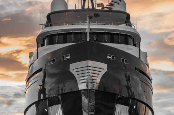 The m/y M.BYond hits the water: presenting the third unit of Benetti’s B.Yond 37M series