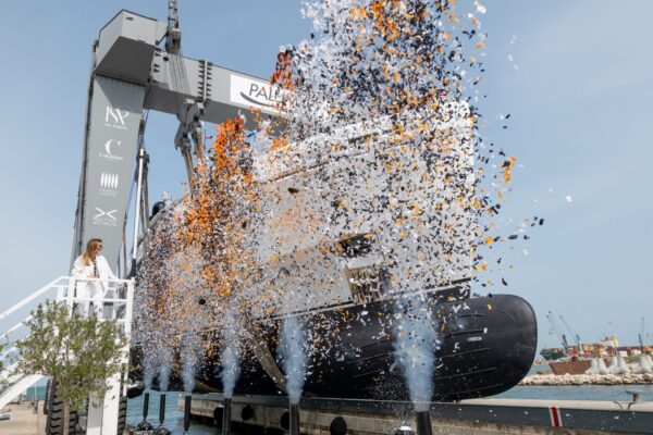 The Columbus Atlantique 43 M/Y Night Fury II launched – Photos and video