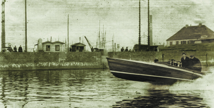 LÜRSSEN DAIMLER racing boat 1911