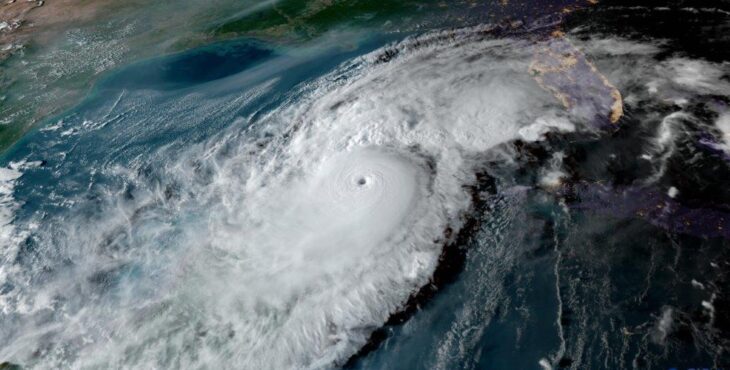 L’allarme della NOAA: previsti più uragani della norma questa estate nell’oceano Atlantico