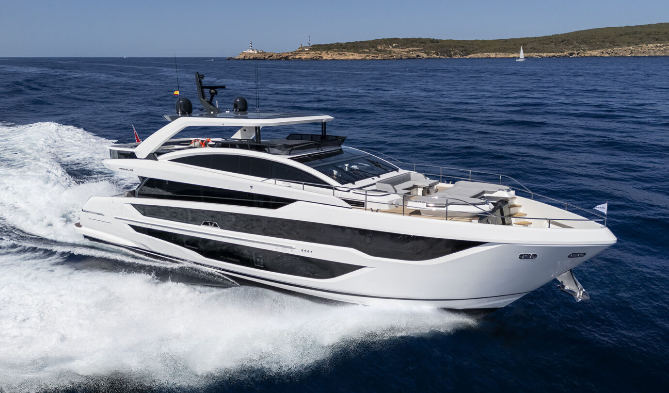 Pearl 82 Pearl Yachts