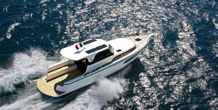 Boating, style and tradition: presenting Costiera Yacht and their first model