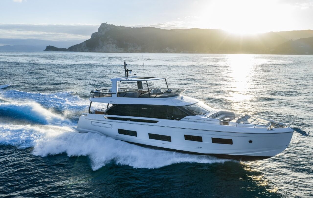 Fly 82 Azimut Yachts