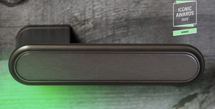 La maniglia Oblò di Bernardo Zuccon e F.lli Razeto & Casareto vince gli Iconic Awards 2025